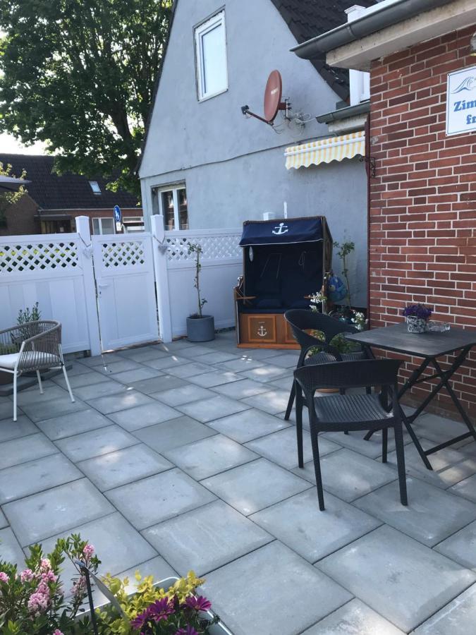 Pension Zur Brandung Busum Exterior photo